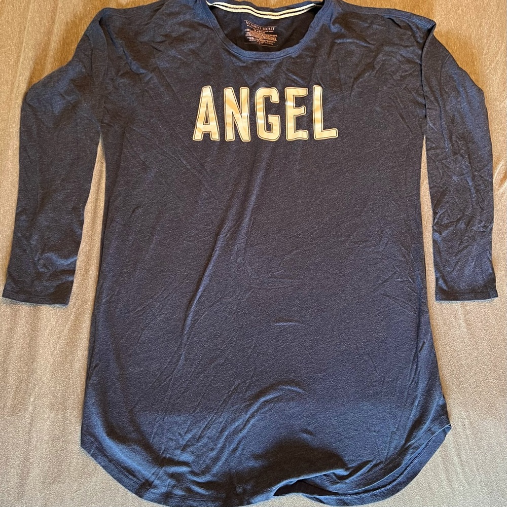 Victoria’s Secret Long Sleeve Night Gown
